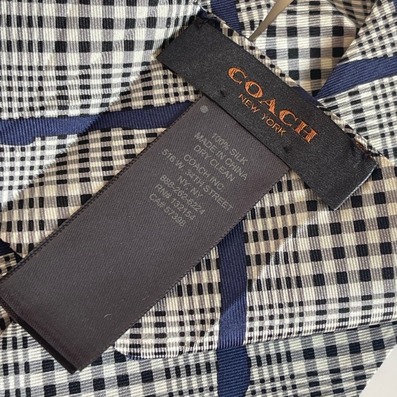Coach small silk scarf - Picture 8 of 8